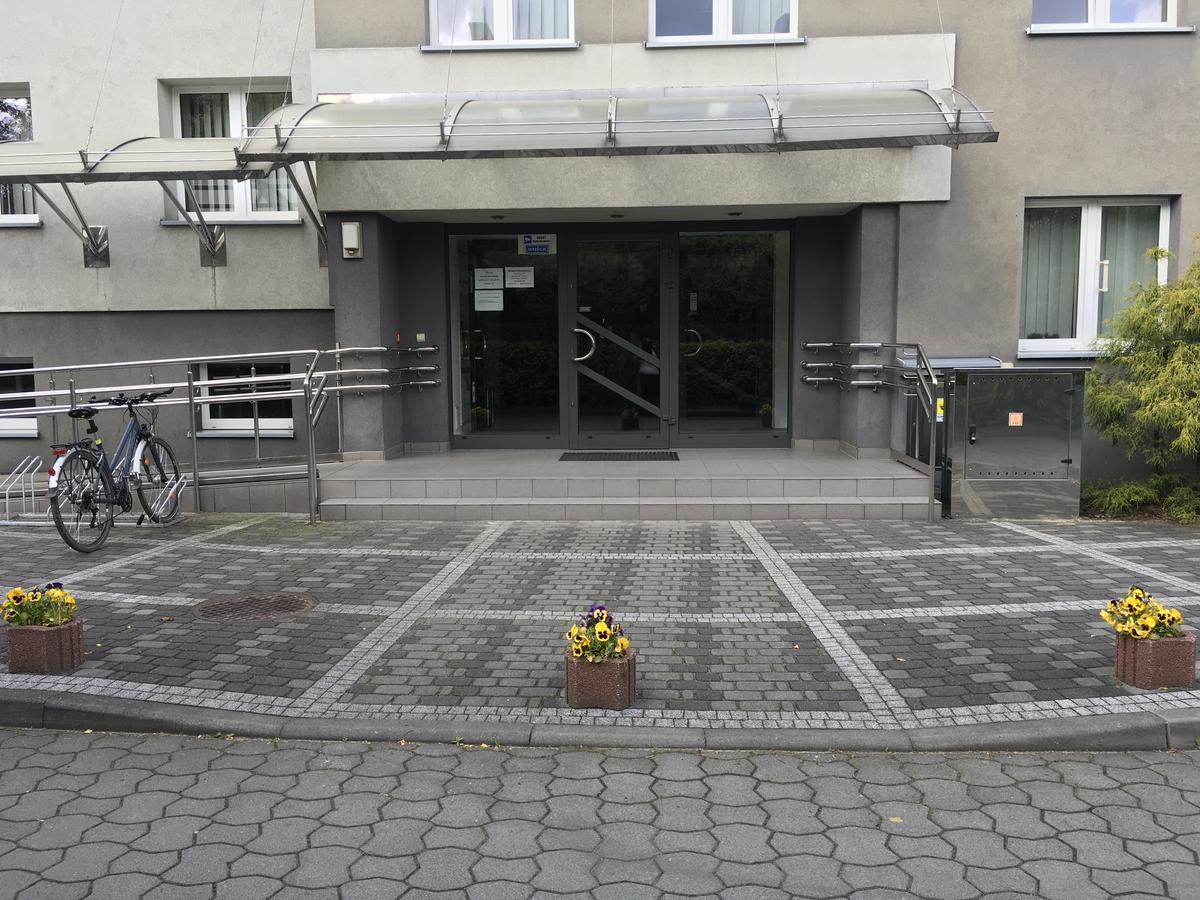 Aparthotel Gosciniec Tombor Katowice Exterior foto